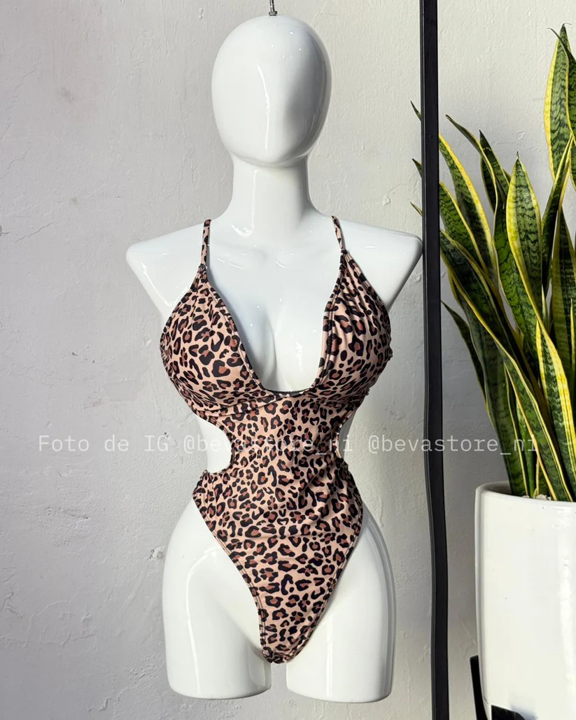 [1968] Traje de baño con estampado