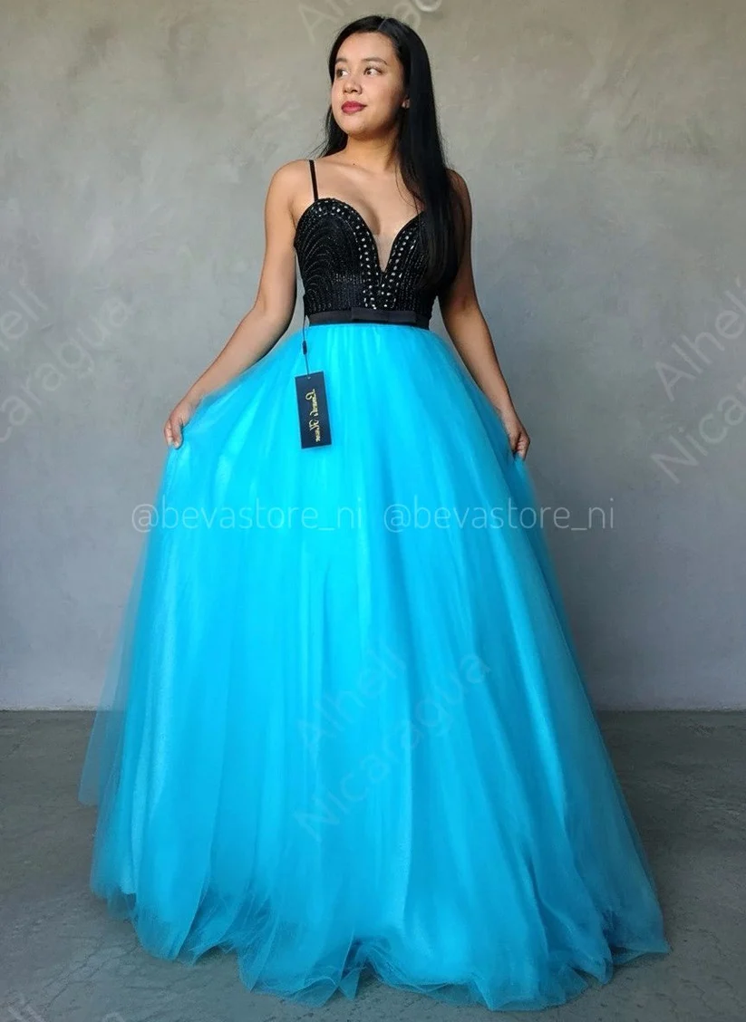 [1550] Vestido Yadira celeste