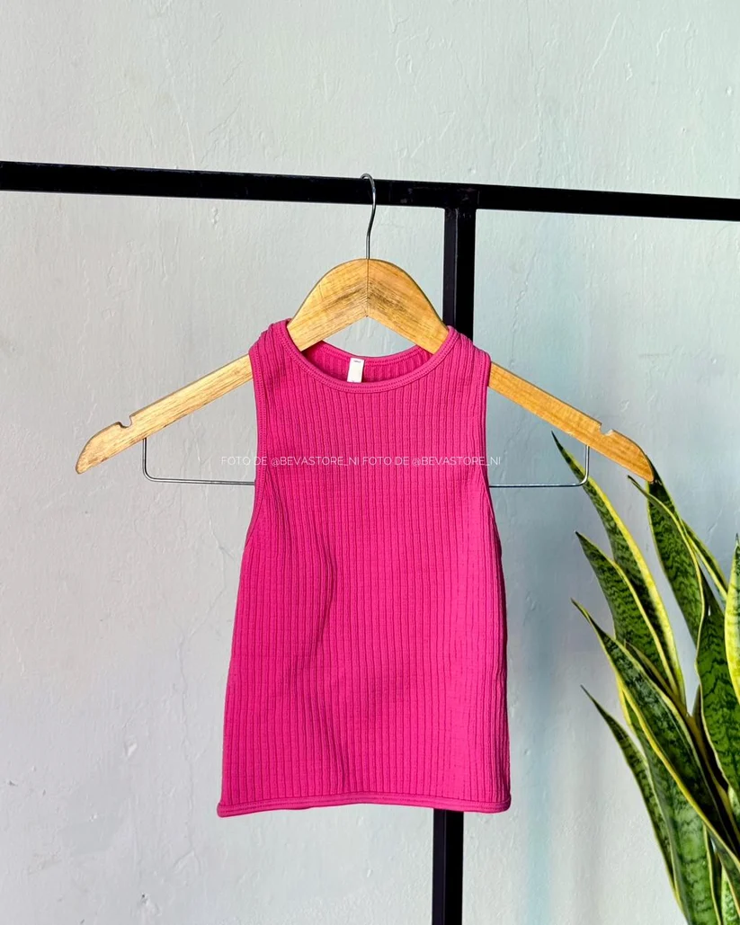 Top sin mangas Eulalia rosado (S/M)